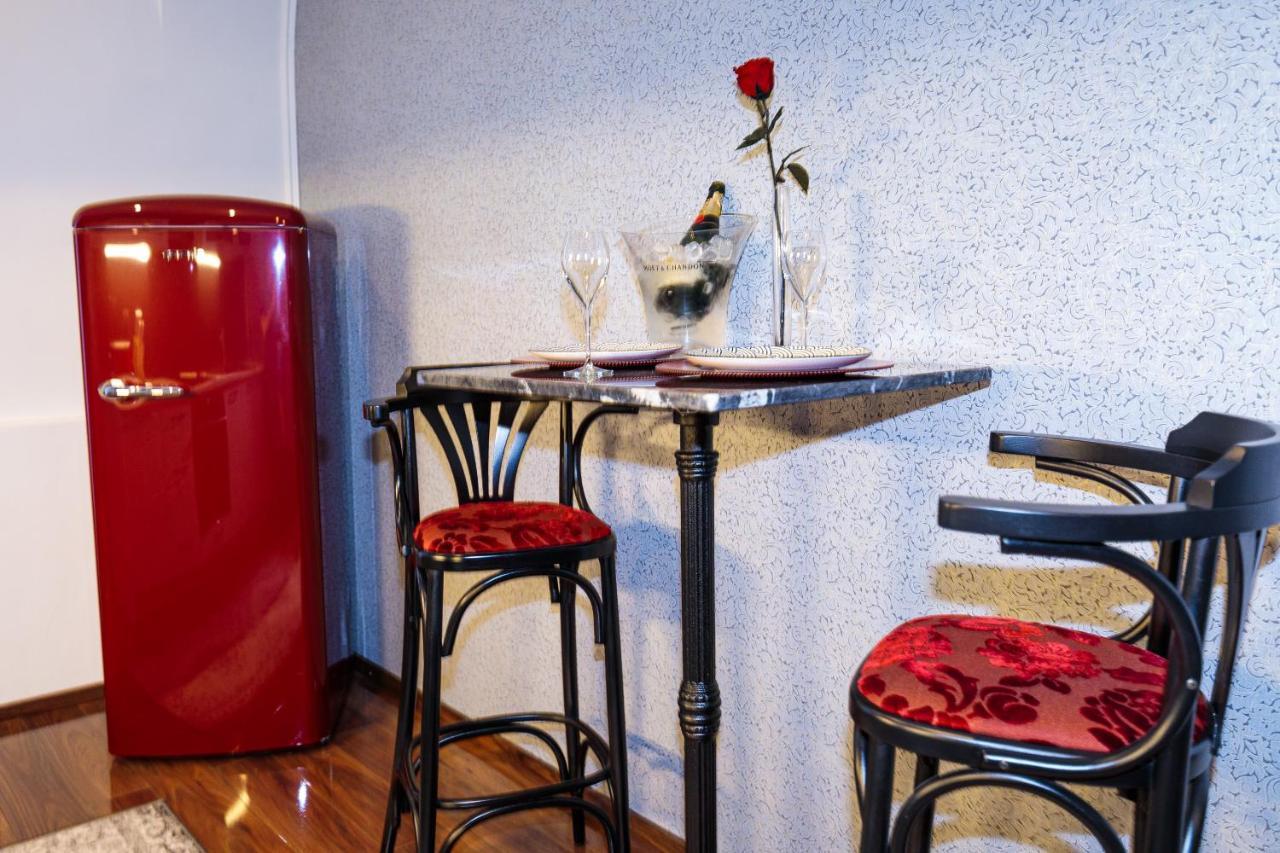Sophie'S Place - Love Edition Wina Bagian luar foto