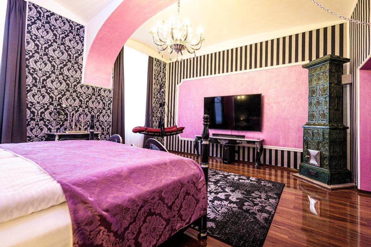 Sophie'S Place - Love Edition Wina Bagian luar foto